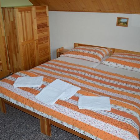 Ubytovanie Sokolica Červený Kláštor Esterno foto
